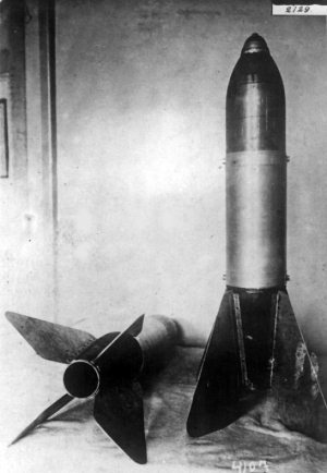 Иллюстрация к книге — Неизвестный Лангемак. Конструктор &quot;катюш&quot; [i_037.jpg]