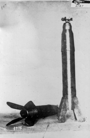 Иллюстрация к книге — Неизвестный Лангемак. Конструктор &quot;катюш&quot; [i_039.jpg]