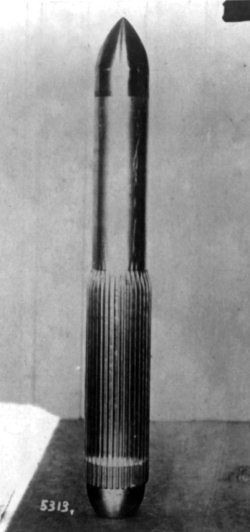 Иллюстрация к книге — Неизвестный Лангемак. Конструктор &quot;катюш&quot; [i_040.jpg]