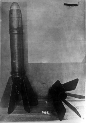 Иллюстрация к книге — Неизвестный Лангемак. Конструктор &quot;катюш&quot; [i_041.jpg]