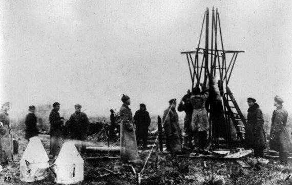 Иллюстрация к книге — Неизвестный Лангемак. Конструктор &quot;катюш&quot; [i_056.jpg]