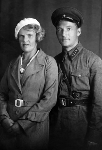 Иллюстрация к книге — Неизвестный Лангемак. Конструктор &quot;катюш&quot; [i_066.jpg]