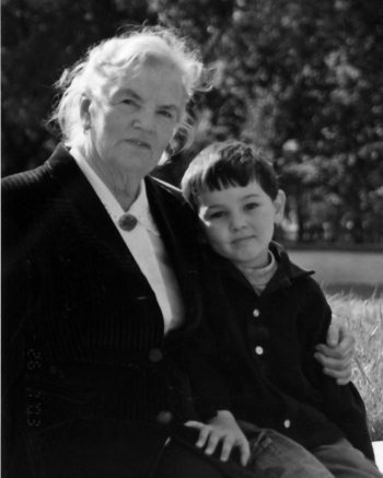 Иллюстрация к книге — Неизвестный Лангемак. Конструктор &quot;катюш&quot; [i_120.jpg]