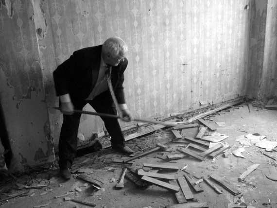 Иллюстрация к книге — Неизвестный Лангемак. Конструктор &quot;катюш&quot; [i_136.jpg]