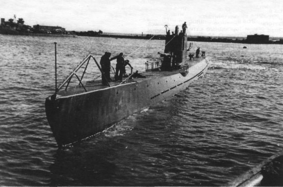 Иллюстрация к книге — Все для фронта? Как на самом деле ковалась победа [i_027.jpg]