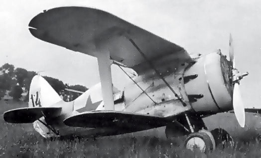 Иллюстрация к книге — Все для фронта? Как на самом деле ковалась победа [i_043.jpg]