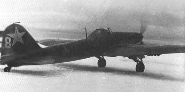 Иллюстрация к книге — &quot;Лаптежник&quot; против &quot;черной смерти&quot;. Обзор развития и действий немецкой и советской штурмовой авиации в ходе Второй мировой войны [i_031.jpg]