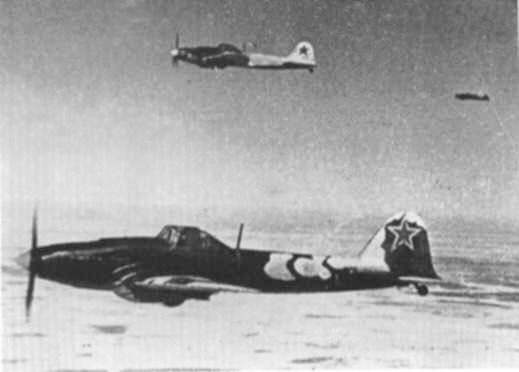 Иллюстрация к книге — &quot;Лаптежник&quot; против &quot;черной смерти&quot;. Обзор развития и действий немецкой и советской штурмовой авиации в ходе Второй мировой войны [i_038.jpg]