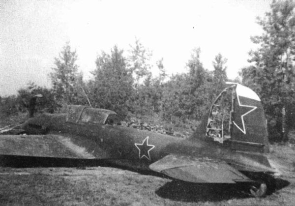 Иллюстрация к книге — &quot;Лаптежник&quot; против &quot;черной смерти&quot;. Обзор развития и действий немецкой и советской штурмовой авиации в ходе Второй мировой войны [i_085.jpg]