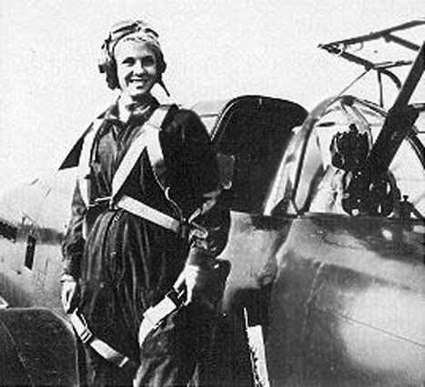 Иллюстрация к книге — &quot;Лаптежник&quot; против &quot;черной смерти&quot;. Обзор развития и действий немецкой и советской штурмовой авиации в ходе Второй мировой войны [i_098.jpg]