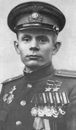 Иллюстрация к книге — &quot;Лаптежник&quot; против &quot;черной смерти&quot;. Обзор развития и действий немецкой и советской штурмовой авиации в ходе Второй мировой войны [i_143.jpg]