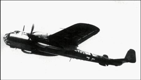 Иллюстрация к книге — Самолеты-призраки Третьего Рейха. Секретные операции Люфтваффе [i_049.jpg]