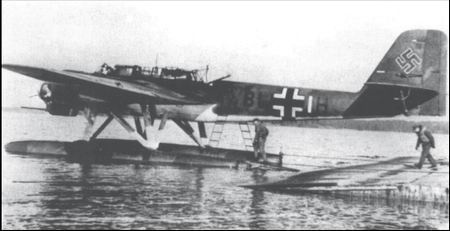 Иллюстрация к книге — Самолеты-призраки Третьего Рейха. Секретные операции Люфтваффе [i_129.jpg]