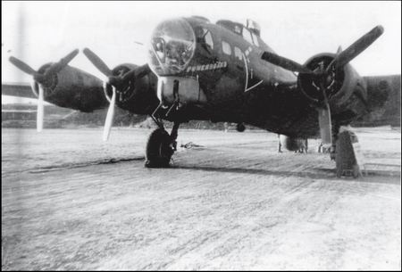 Иллюстрация к книге — Самолеты-призраки Третьего Рейха. Секретные операции Люфтваффе [i_165.jpg]