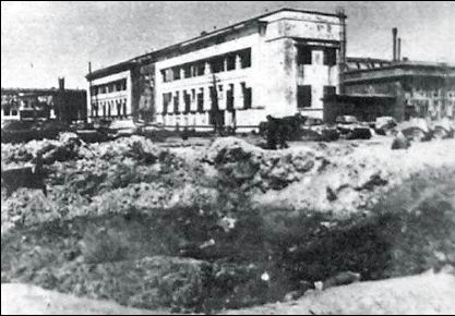 Иллюстрация к книге — Свастика над Волгой. Люфтваффе против сталинской ПВО [i_122.jpg]