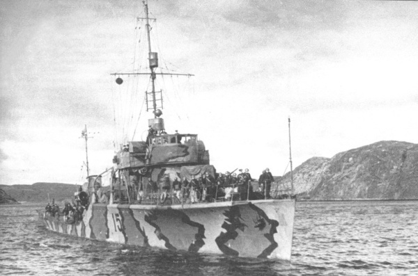 Иллюстрация к книге — Тени над Заполярьем. Действия Люфтваффе против советского Северного флота и союзных конвоев [i_050.jpg]