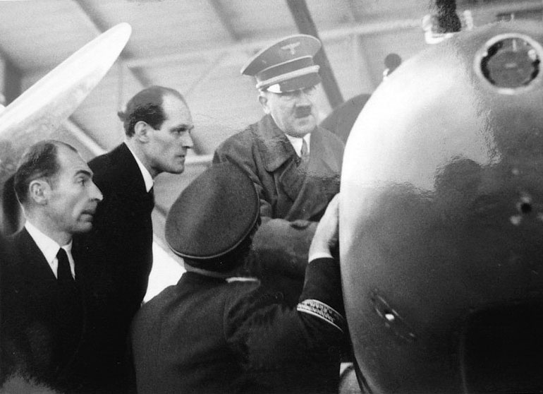 Иллюстрация к книге — Фюрер как полководец [i_011.jpg]