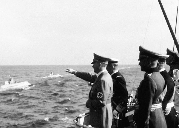 Иллюстрация к книге — Фюрер как полководец [i_023.jpg]