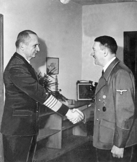 Иллюстрация к книге — Фюрер как полководец [i_024.jpg]