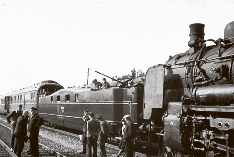 Иллюстрация к книге — Фюрер как полководец [i_025.jpg]