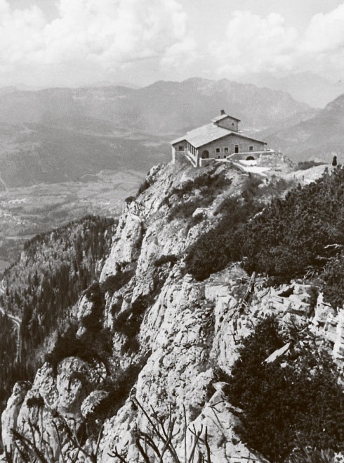 Иллюстрация к книге — Фюрер как полководец [i_036.jpg]