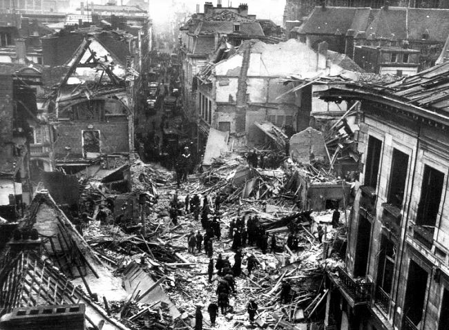 Иллюстрация к книге — Фюрер как полководец [i_050.jpg]