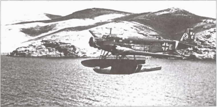 Иллюстрация к книге — &quot;Воздушные мосты&quot; Третьего Рейха [i_040.jpg]