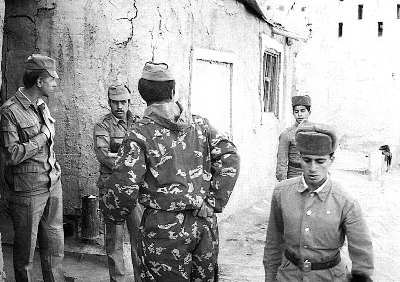 Иллюстрация к книге — Шелковый путь. Записки военного разведчика [i_022.jpg]