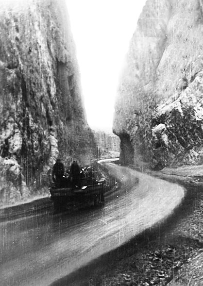 Иллюстрация к книге — Шелковый путь. Записки военного разведчика [i_054.jpg]