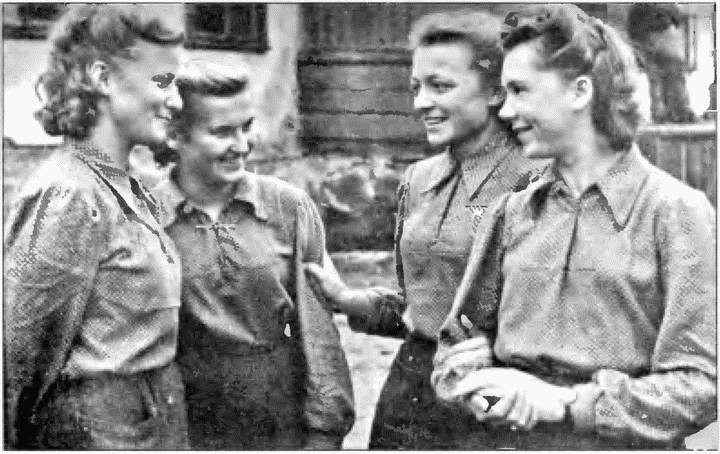 Иллюстрация к книге — Коричневые тени в Полесье. Белоруссия 1941-1945 [i_055.jpg]