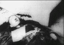 Иллюстрация к книге — Нюрнбергский набат. Репортаж из прошлого, обращение к будущему [i_044.jpg]