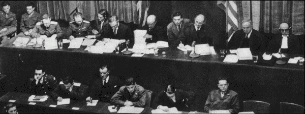 Иллюстрация к книге — Нюрнбергский набат. Репортаж из прошлого, обращение к будущему [i_058.jpg]