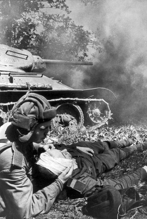 Иллюстрация к книге — Мы сгорали заживо. Смертники Великой Отечественной [i_061.jpg]