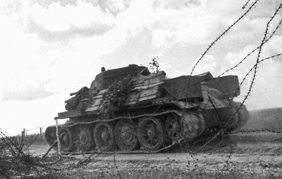 Иллюстрация к книге — Мы сгорали заживо. Смертники Великой Отечественной [i_098.jpg]