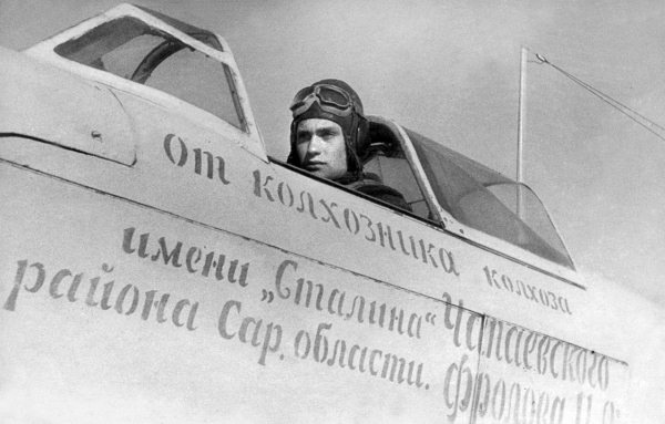 Иллюстрация к книге — Мы сгорали заживо. Смертники Великой Отечественной [i_212.jpg]