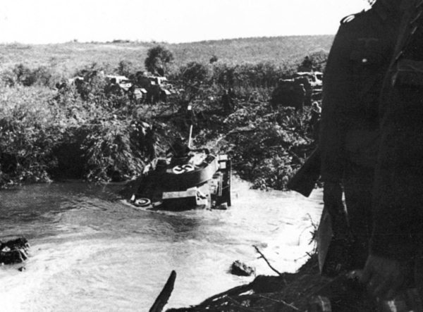 Иллюстрация к книге — Прохоровка без грифа секретности [i_058.jpg]