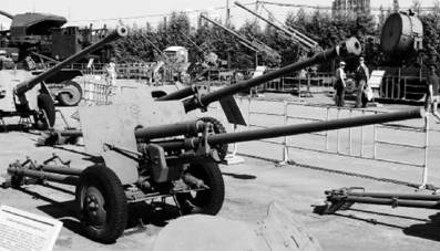 Иллюстрация к книге — Современная Африка. Войны и оружие [pic_53.jpg]