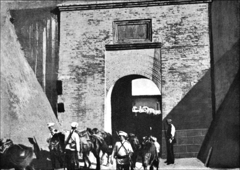 Иллюстрация к книге — 1900. Русские штурмуют Пекин [i_005.jpg]