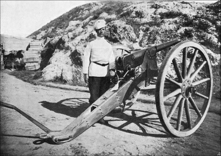 Иллюстрация к книге — 1900. Русские штурмуют Пекин [i_044.jpg]