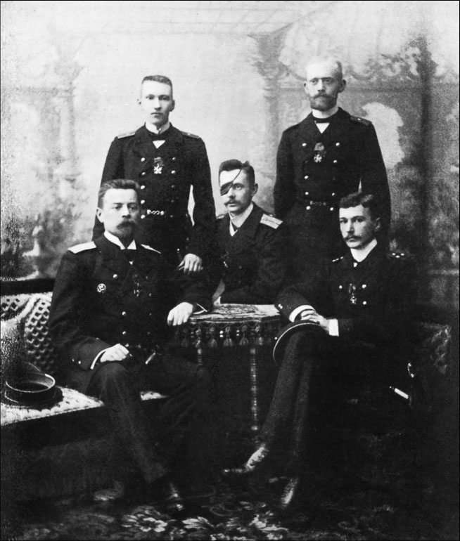 Иллюстрация к книге — 1900. Русские штурмуют Пекин [i_057.jpg]