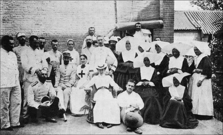 Иллюстрация к книге — 1900. Русские штурмуют Пекин [i_060.jpg]