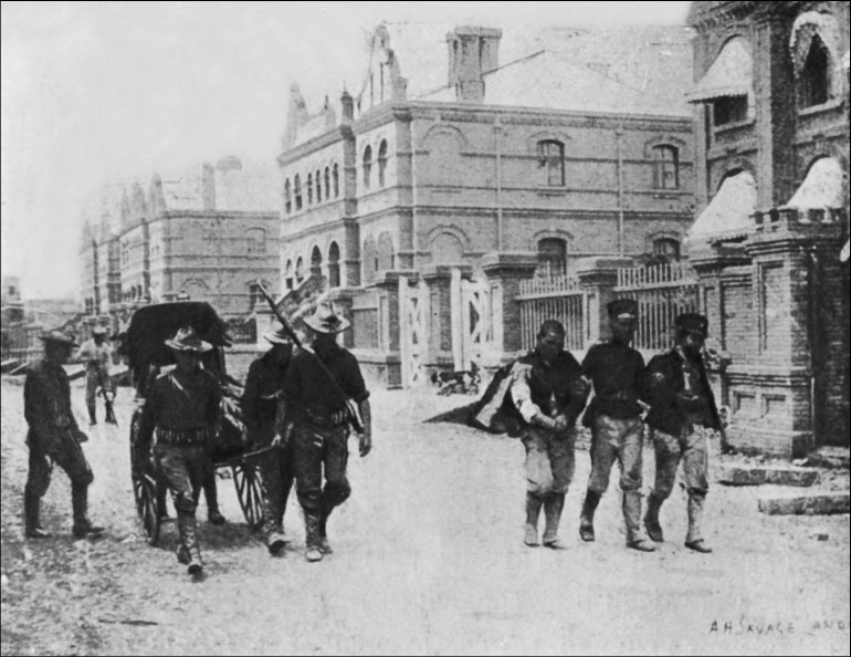 Иллюстрация к книге — 1900. Русские штурмуют Пекин [i_066.jpg]