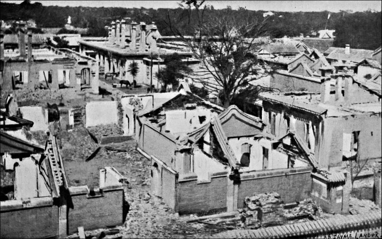 Иллюстрация к книге — 1900. Русские штурмуют Пекин [i_156.jpg]