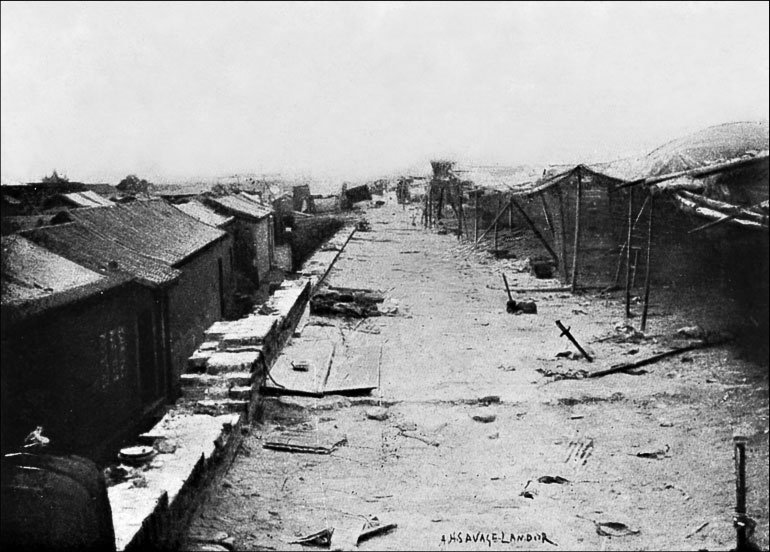 Иллюстрация к книге — 1900. Русские штурмуют Пекин [i_163.jpg]