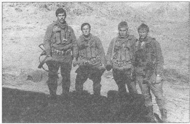 Иллюстрация к книге — Спецназ ГРУ в Кандагаре. Военная хроника [i_025.jpg]