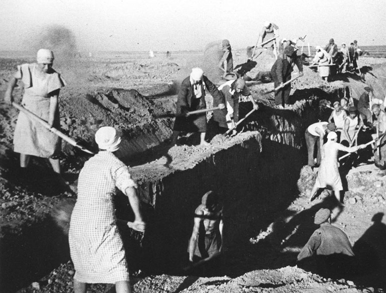 Иллюстрация к книге — Сталинградское побоище. «За Волгой для нас земли нет!» [i_048.jpg]