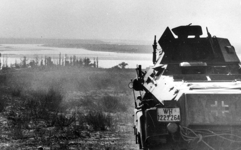 Иллюстрация к книге — Сталинградское побоище. «За Волгой для нас земли нет!» [i_066.jpg]