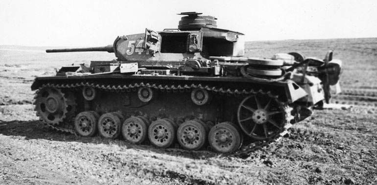 Иллюстрация к книге — Сталинградское побоище. «За Волгой для нас земли нет!» [i_072.jpg]