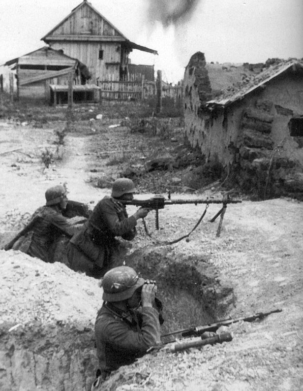 Иллюстрация к книге — Сталинградское побоище. «За Волгой для нас земли нет!» [i_076.jpg]