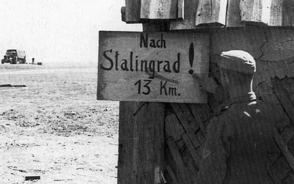 Иллюстрация к книге — Сталинградское побоище. «За Волгой для нас земли нет!» [i_078.jpg]